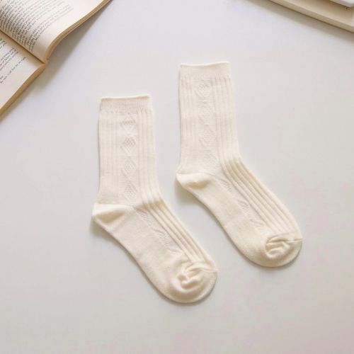 Knitted Cashmere Crew Cosy Socks - White