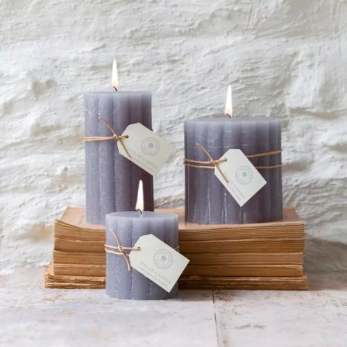 Rustic Scalloped Pillar Candle - Light Grey