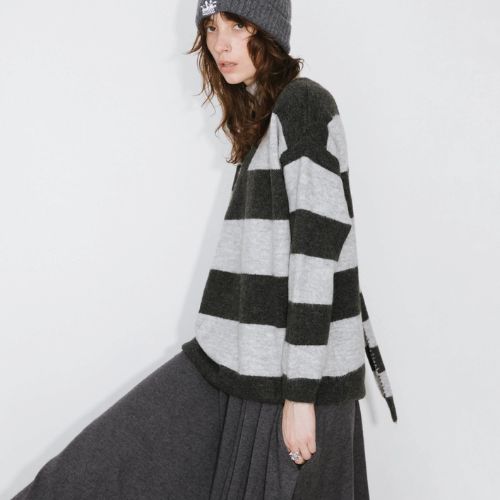 Oversized V-Neck Contrast Striped Sweater with Scarf - Grey