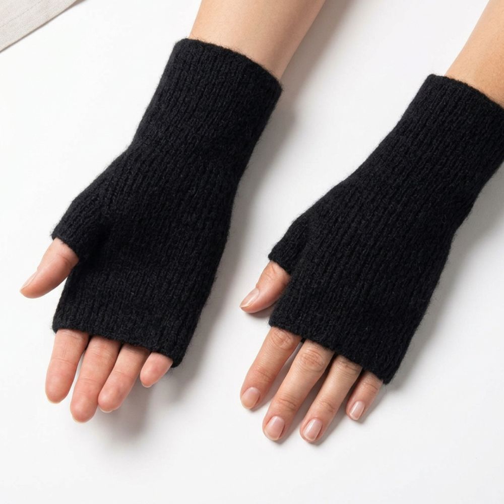 Dylan Wrist Warmers - Black