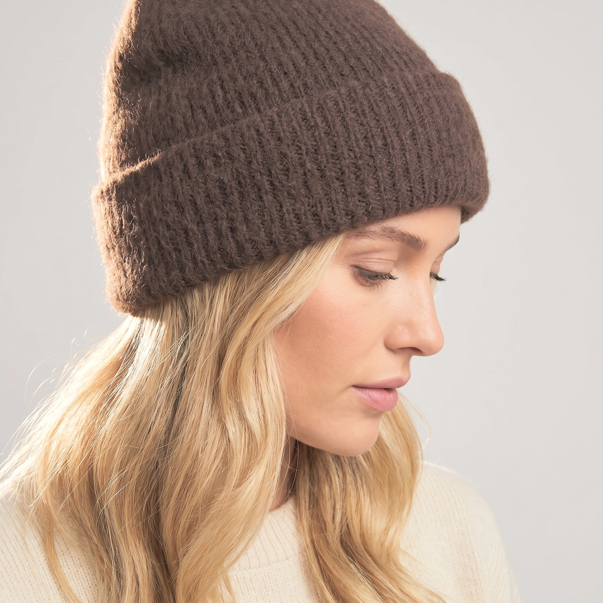 Textured Beanie Hat - Brown